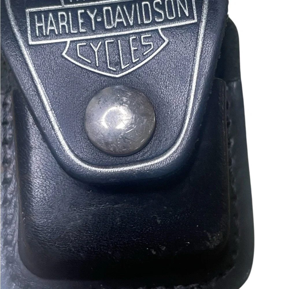 Harley-Davidson Black Leather Zippo lighter case with Silver Snap